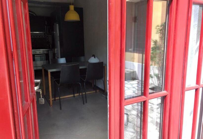 דירת חדר נוף לגינה, B&b Villa Roumanille