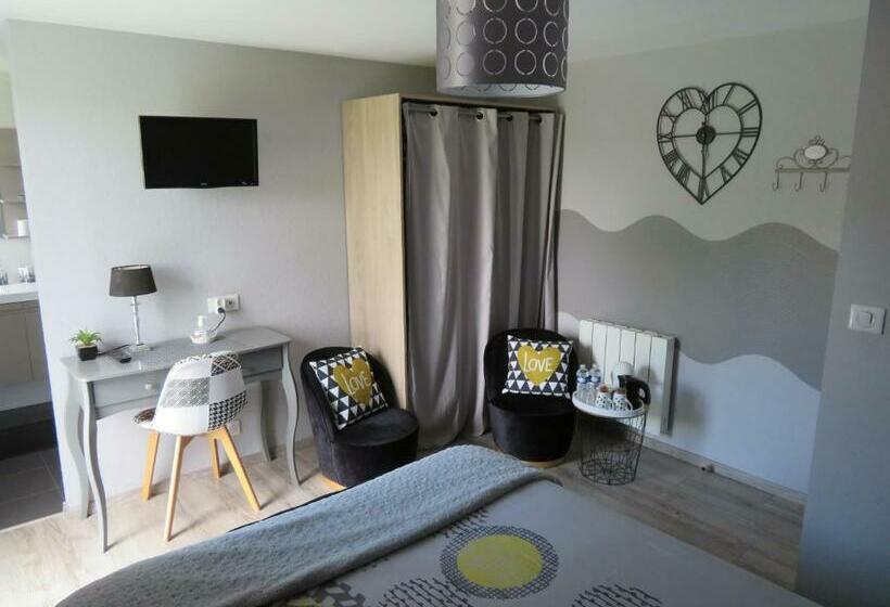 Номер Стандарт с Террасой, Chambres D'hotes La Maison Neuve