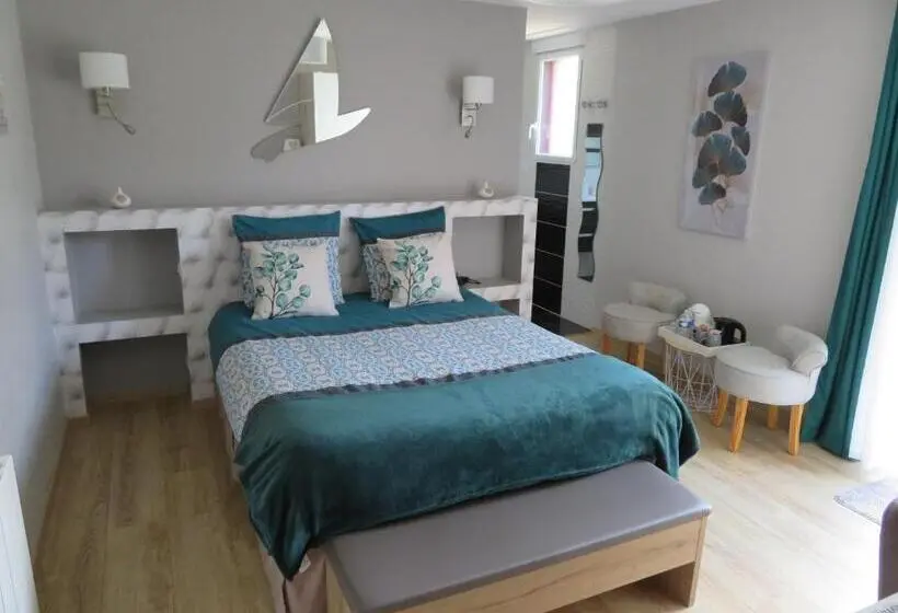 テラス付きスタンダードルーム, Chambres D'hotes La Maison Neuve