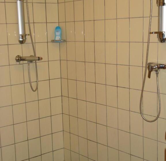 스탠다드 룸 공동 욕실, Chambres D'hôtes Notre Paradis