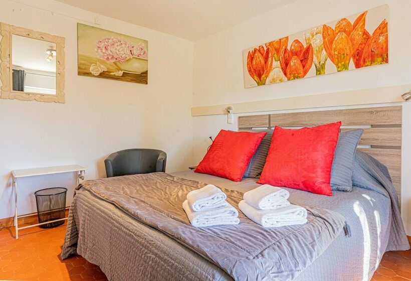 标准间, Domaine De L'aufrene