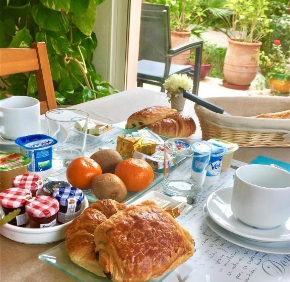 家庭间, Domaine De L'aufrene