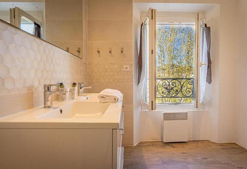 家庭间, Domaine De L'aufrene