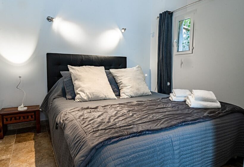 带2个卧室的高级公寓, Domaine De L'aufrene