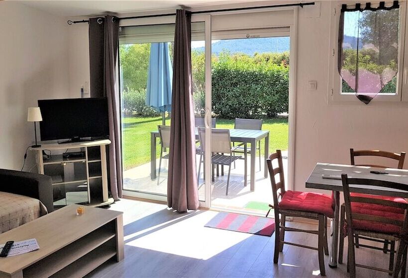 1间卧室的房子, Domaine De L'aufrene