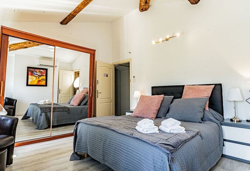 高级大房间, Domaine De L'aufrene