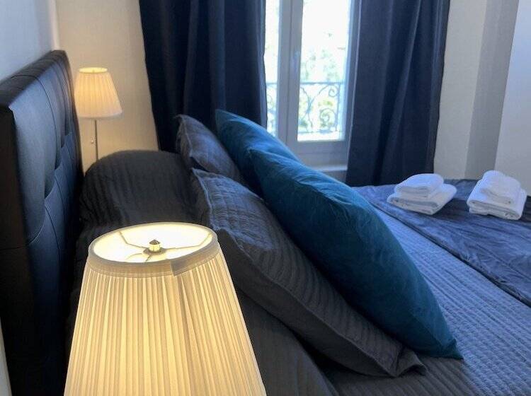 高级大房间, Domaine De L'aufrene