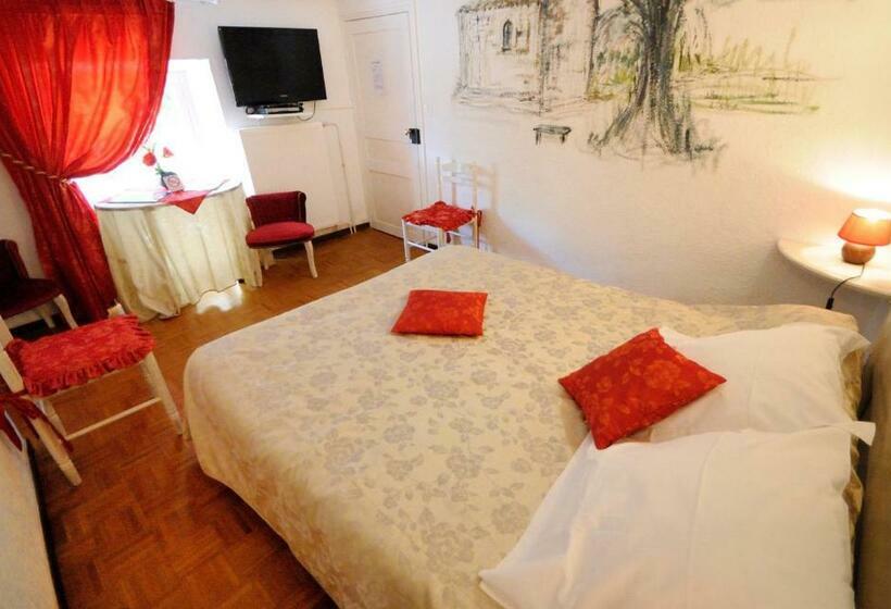 חדר סטנדרט, Domaine De Majastre