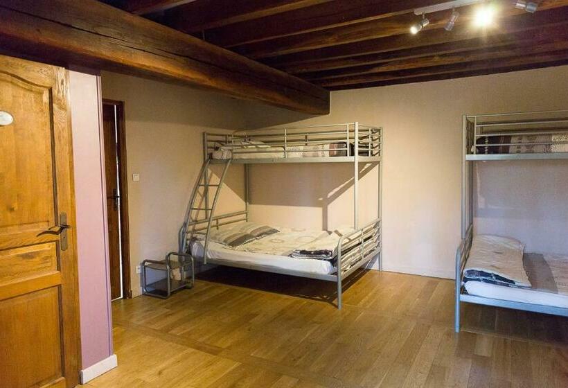 غرفة عائلية, La Ferme De Vintué