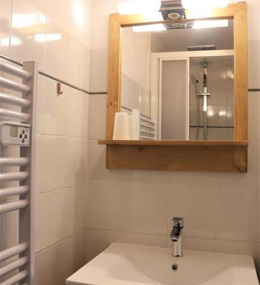 غرفة قياسية رباعية, La Jarbelle   Gîte Et Spa