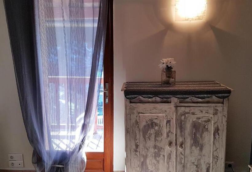 غرفة قياسية مطلة على الجبل, La Jarbelle   Gîte Et Spa