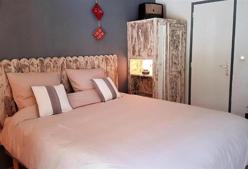 Номер Стандарт Вид на Горы, La Jarbelle   Gîte Et Spa