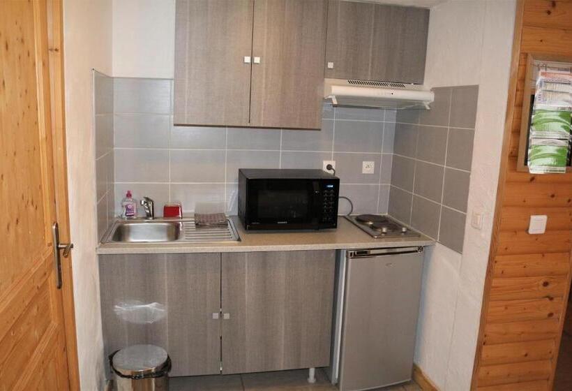 إستديو عائلى, La Jarbelle   Gîte Et Spa