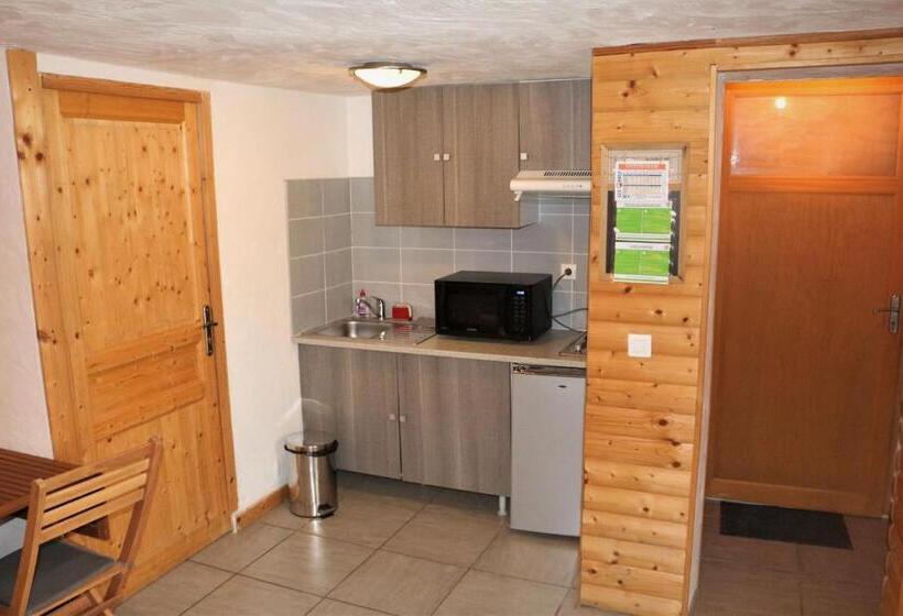 إستديو عائلى, La Jarbelle   Gîte Et Spa