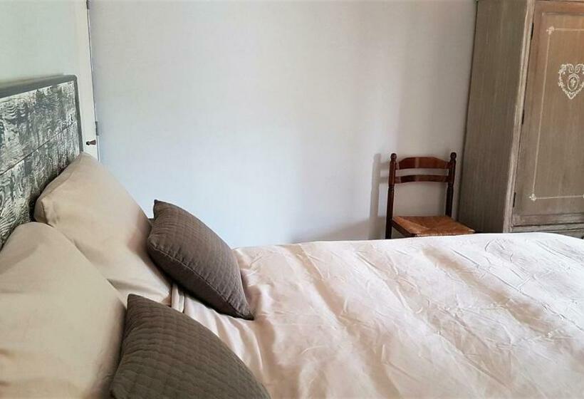 غرفة قياسية مطلة على الجبل, La Jarbelle   Gîte Et Spa