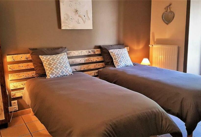 غرفة قياسية مطلة على الجبل, La Jarbelle   Gîte Et Spa