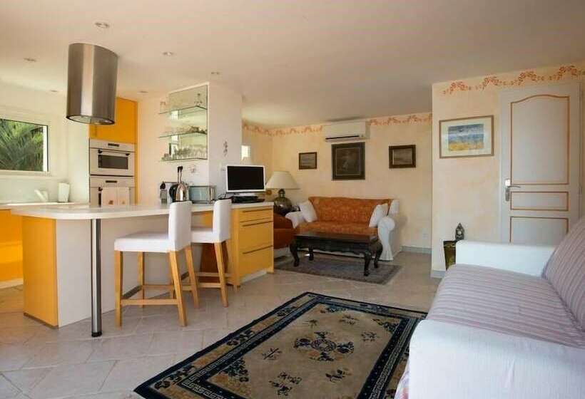 شقة كومفورت غرفة نوم واحدة, La Tarentane
