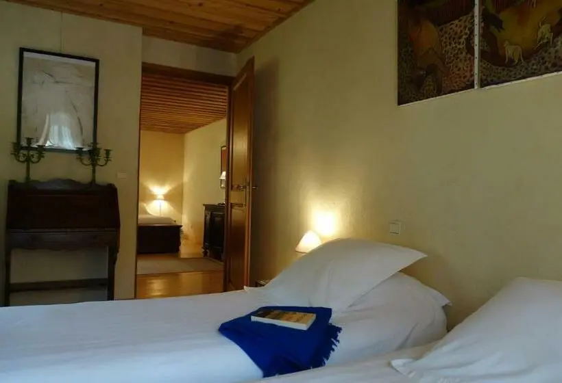スタンダード４人部屋, La Vallombreuse