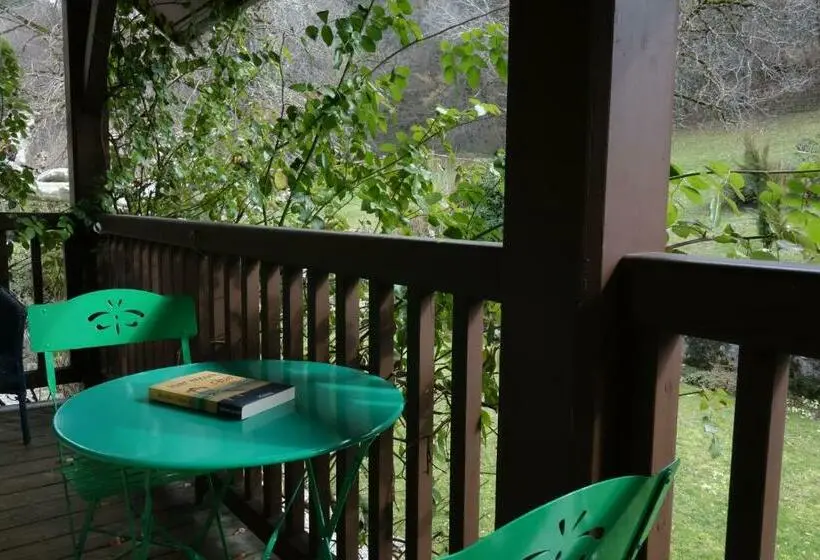 スタンダード４人部屋, La Vallombreuse