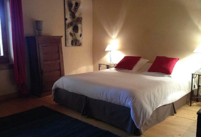 침실 2개 아파트, La Vallombreuse