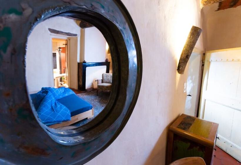 スーペリアールーム, La Vieille Maison   Chambre Et Halte Gourmande