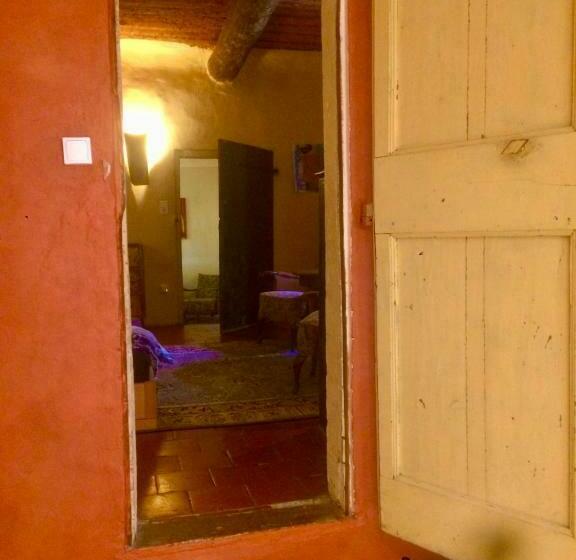 スーペリアールーム, La Vieille Maison   Chambre Et Halte Gourmande