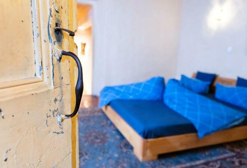 スーペリアールーム, La Vieille Maison   Chambre Et Halte Gourmande