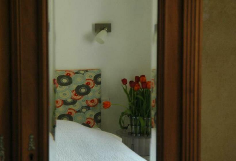 غرفة قياسية, Le Clos De L Abbaye