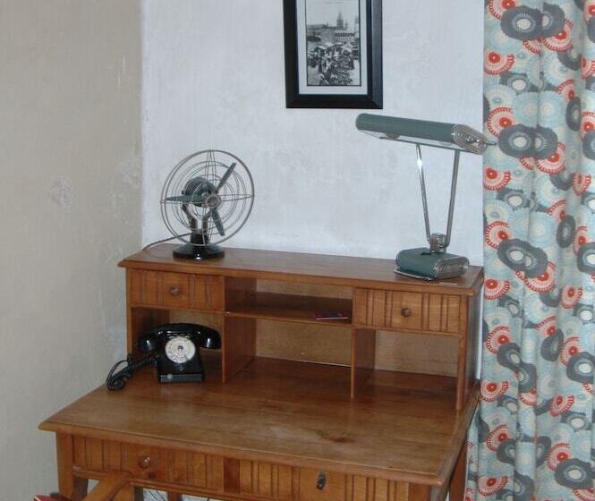 غرفة قياسية, Le Clos De L Abbaye