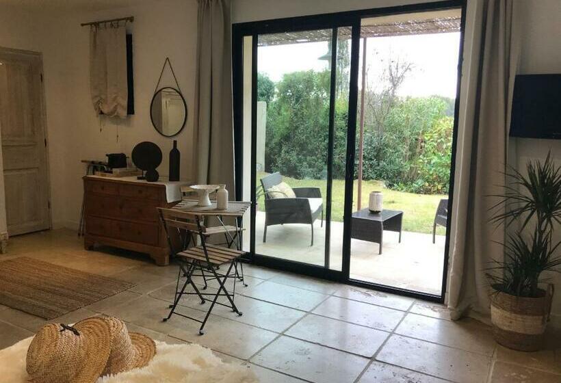 スタンダードルーム, Le Clos De La Chèvre Sud