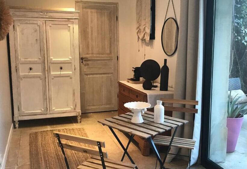 חדר סטנדרט עם ג'קוזי, Le Clos De La Chèvre Sud