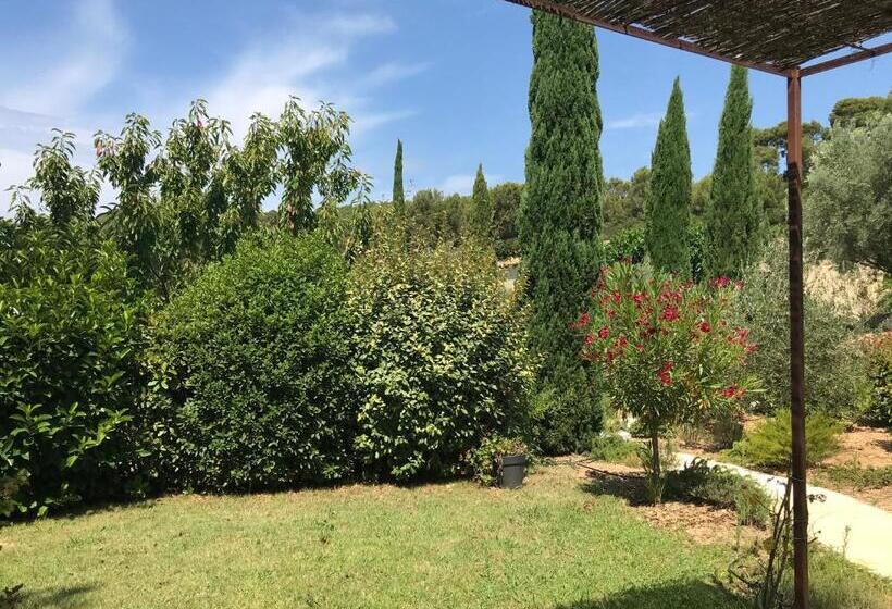 バスタブ付きスタンダードルーム, Le Clos De La Chèvre Sud