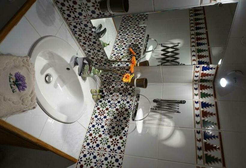 חדר סטנדרט, Le Grand Saint Paul