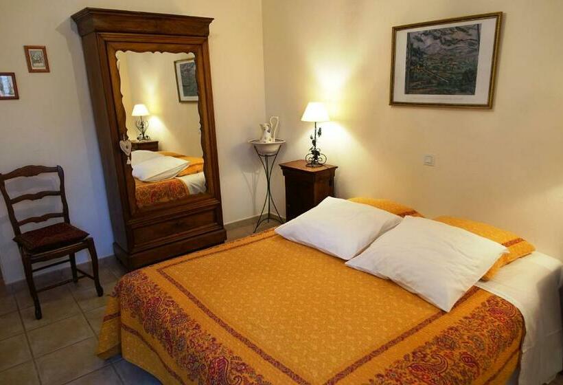 חדר סטנדרט, Le Grand Saint Paul