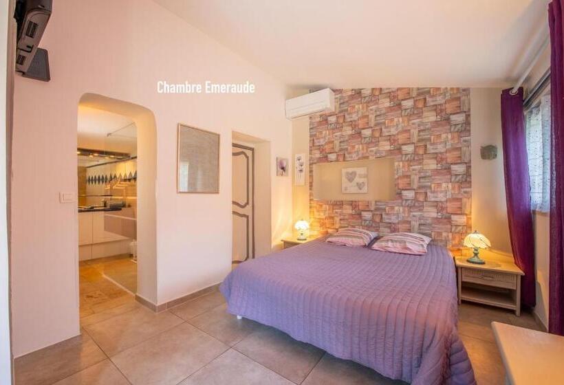 Quarto Estandar com Terraço, Le Joyau Du Golfe De St Tropez