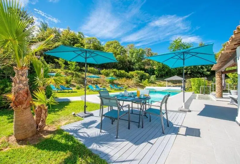 スタンダードルーム, Le Joyau Du Golfe De St Tropez
