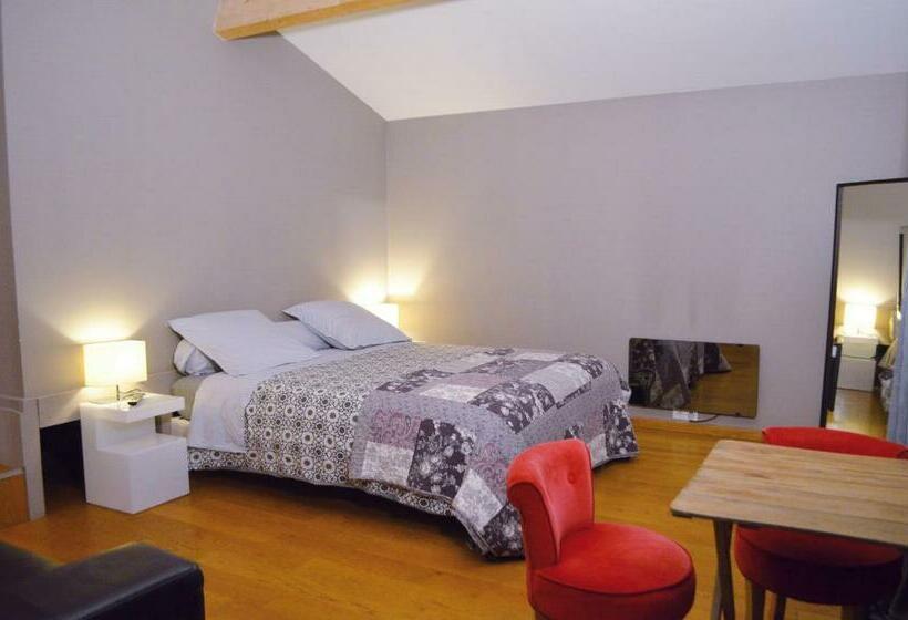 جناح, Les Terrasses De Castelnau