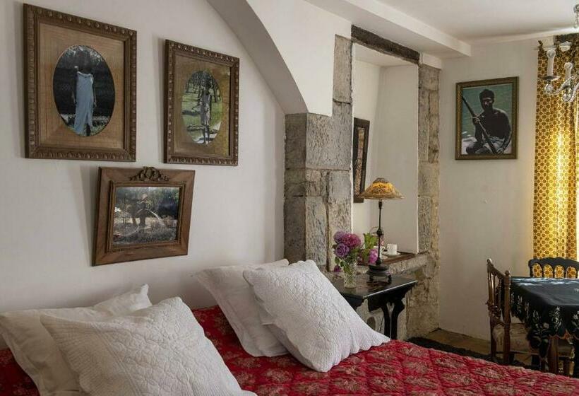 スイート, Maison D'hôtes La Singulière