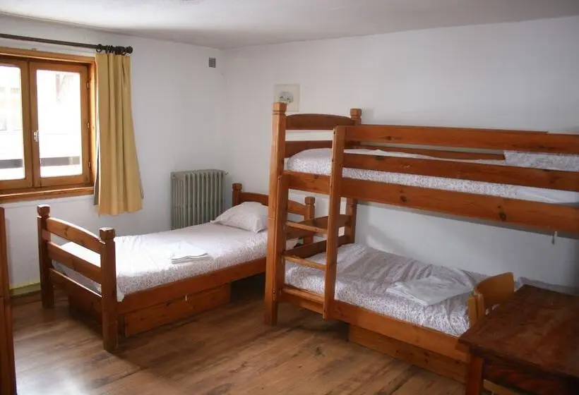 اتاق خانوادگی با سرویس بهداشتی مشترک, Chalet Hôtel La Rafale