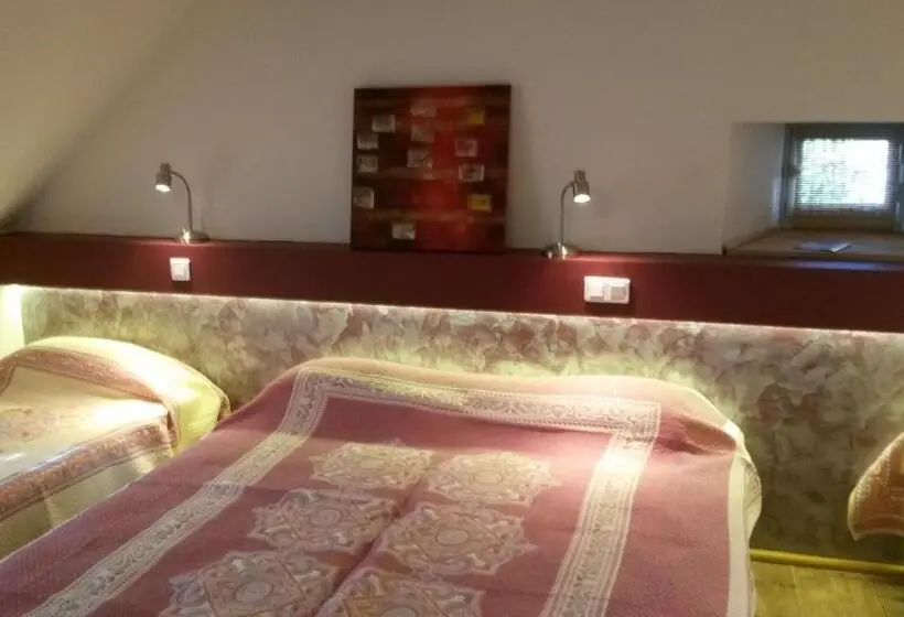 スリーベッドルーム　ヴィラ, Hôtel Armony