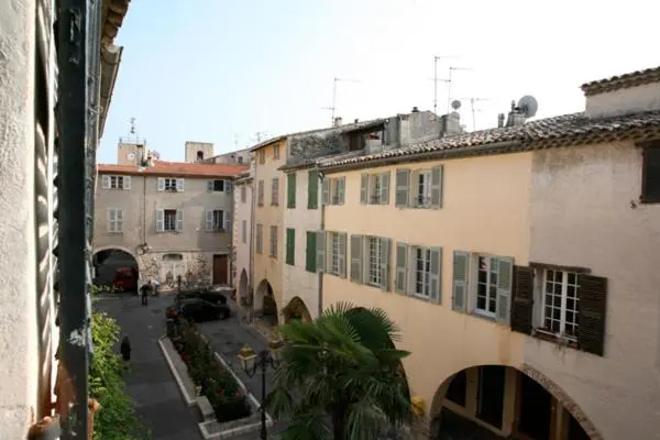 Superior-huone, Hôtel Les Arcades