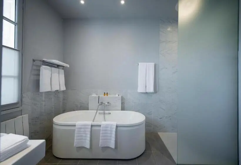 Deluxe-huone, Hôtel Ligaro
