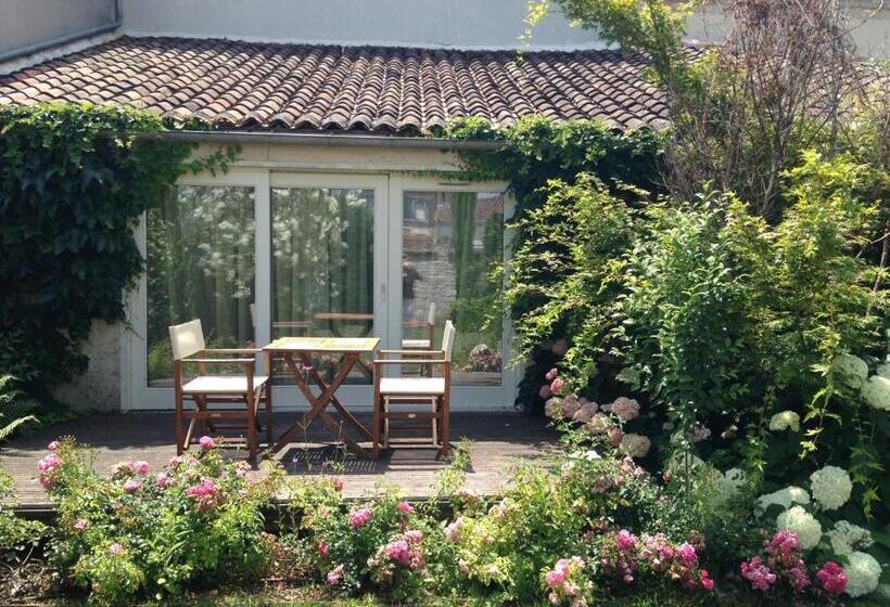 غرفة ديلوكس, Hôtel Ligaro