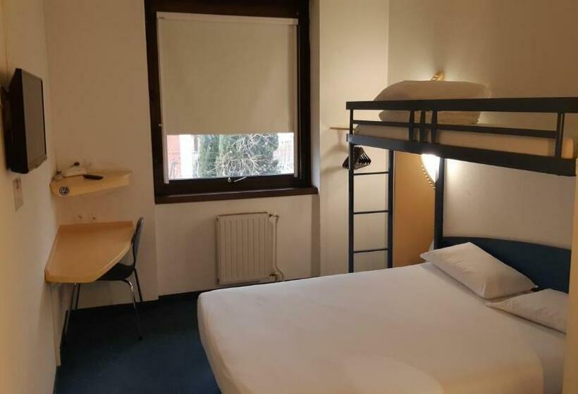 חדר סטנדרט מיטה זוגית, Kyriad Direct Montauban Centre