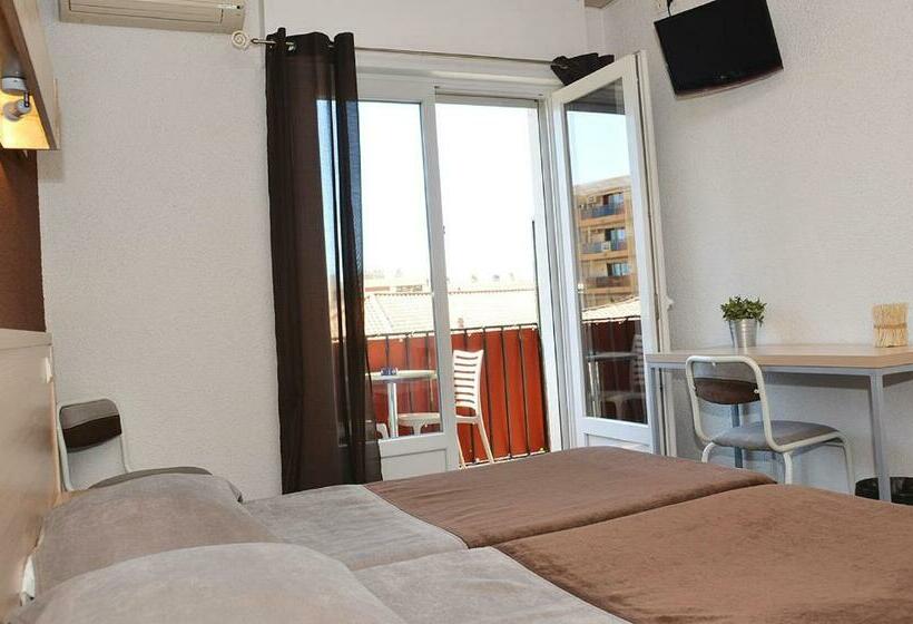 Номер Стандарт с Балконом, Le Terminus