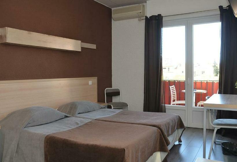 Номер Стандарт с Балконом, Le Terminus