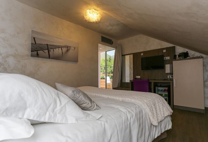 スーペリアールーム, Les Olivades