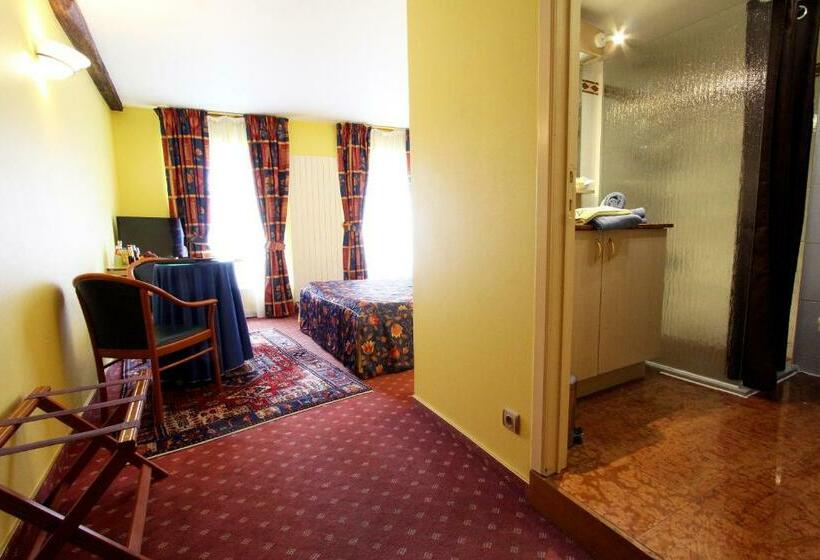 غرفة قياسية, Les Reflets Jaunes