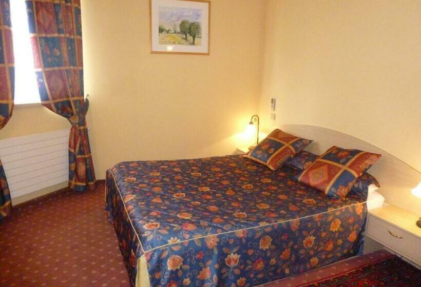 غرفة قياسية, Les Reflets Jaunes