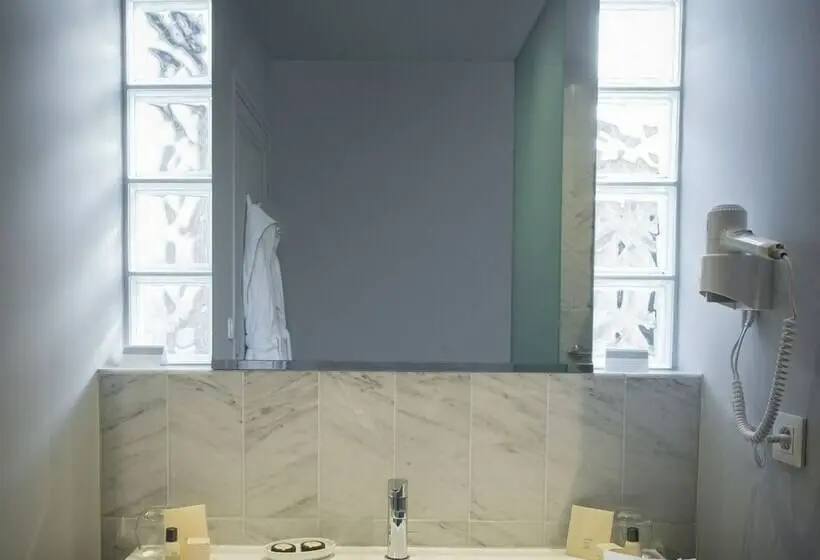 Classic-huone, Hôtel Ligaro
